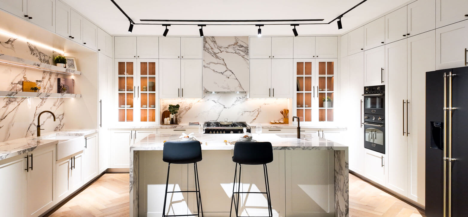 White Elegant Kitchen Design