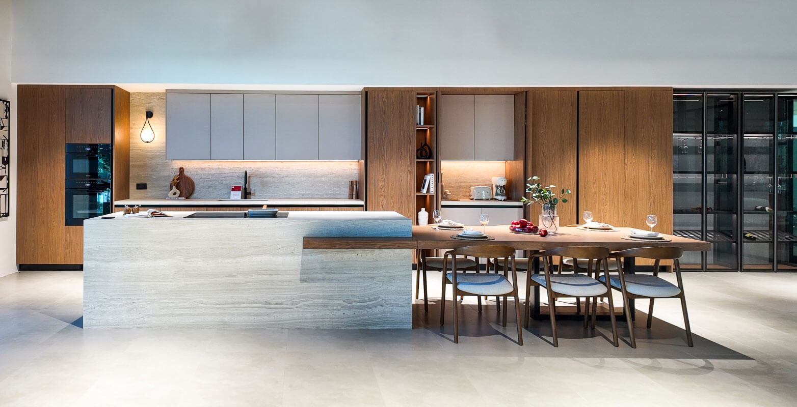 Modern Wooden Kitchen